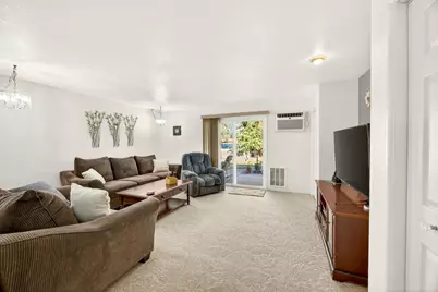 201 S Rose Street, Phoenix, OR 97535 - Photo 16