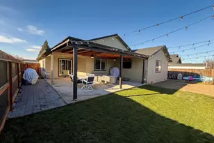 8268 29th St, White City, OR 97503 - Photo 16