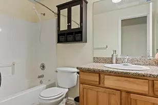 7890 27th St, White City, OR 97503 - Photo 16