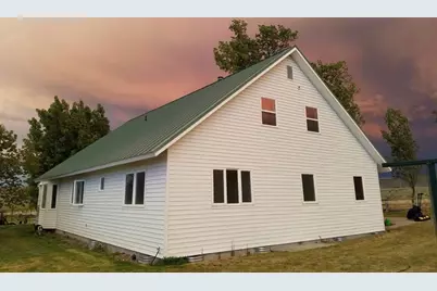 39042 Clover Flat Road, Paisley, OR 97636 - Photo 4