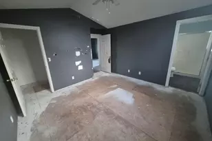 8028 Thunderhead Ave, White City, OR 97503 - Photo 10