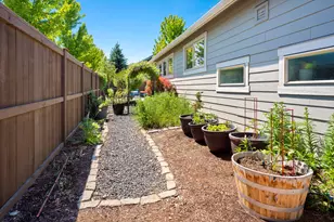 3680 SW Badger Ct, Redmond, OR 97756 - Photo 38