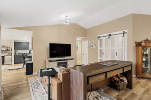 2150 NW Poplar Ave, Redmond, OR 97756 - Photo 8