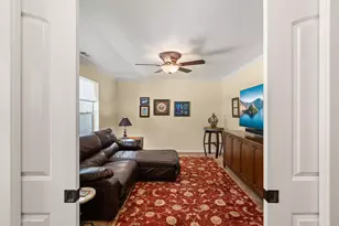 1060 Anglers Pl, Shady Cove, OR 97539 - Photo 32