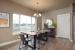 62905 Daniel Rd, Bend, OR 97701 - Photo 12