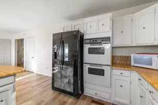 1104 Tamera Dr, Klamath Falls, OR 97603 - Photo 10