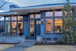 1294 NW Discovery Park Dr, Bend, OR 97703 - Photo 2