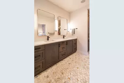 1294 NW Discovery Park Drive, Bend, OR 97703 - Photo 22