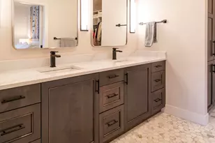 1294 NW Discovery Park Dr, Bend, OR 97703 - Photo 22