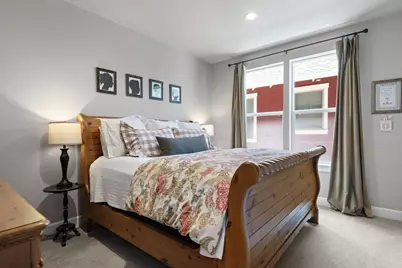 936 E Black Butte Avenue, Sisters, OR 97759 - Photo 16