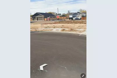 863 NW 18th Court #117, Redmond, OR 97756 - Photo 2