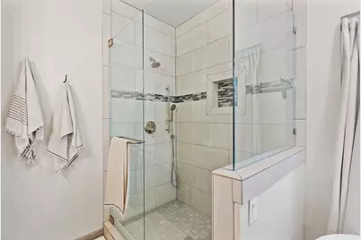 1645 NW Williamsburg Drive, Grants Pass, OR 97526 - Photo 22