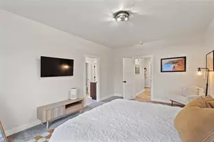 1645 NW Williamsburg Dr, Grants Pass, OR 97526 - Photo 16