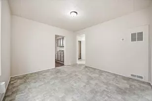 606 SW 2nd St, Pendleton, OR 97801 - Photo 6