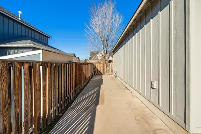 1664 NW Teakwood Lane, Redmond, OR 97756 - Photo 30