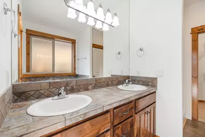 1664 NW Teakwood Lane, Redmond, OR 97756 - Photo 24