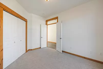 1664 NW Teakwood Lane, Redmond, OR 97756 - Photo 6