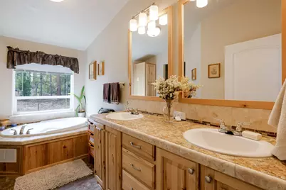 123631 Surveyor Road, Crescent Lake, OR 97733 - Photo 32