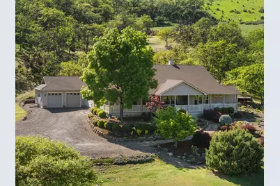 2809 Dead Indian Memorial Road, Ashland, OR 97520 - Photo 1