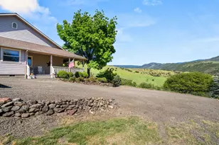 2809 Dead Indian Memorial Rd, Ashland, OR 97520 - Photo 38