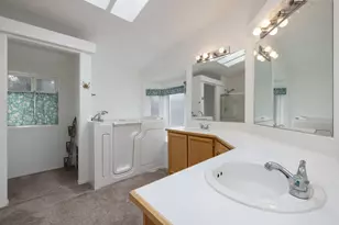 15728 Eastwind Ct, La Pine, OR 97739 - Photo 16