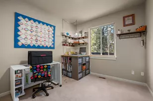 60291 Addie Triplett Loop, Bend, OR 97702 - Photo 18