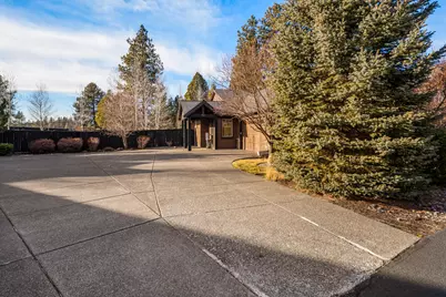 60291 Addie Triplett Loop, Bend, OR 97702 - Photo 46
