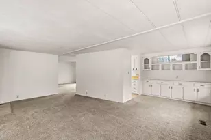 118 Briarwood Way, Grants Pass, OR 97526 - Photo 4