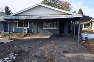 1320 Summers Ln, Klamath Falls, OR 97603 - Photo 6