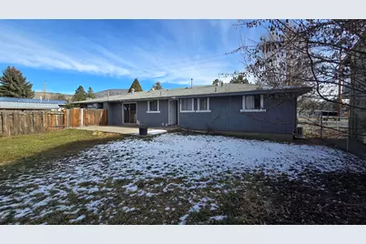 1320 Summers Lane, Klamath Falls, OR 97603 - Photo 22