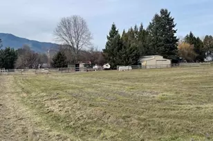 427 Lofland Ln, Williams, OR 97544 - Photo 74