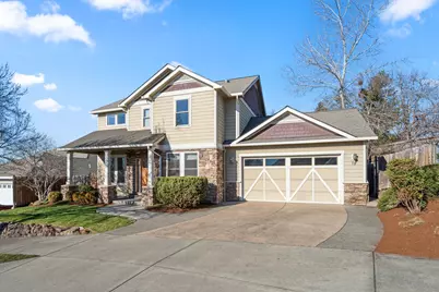 78 Greenmoor Drive, Eagle Point, OR 97524 - Photo 2