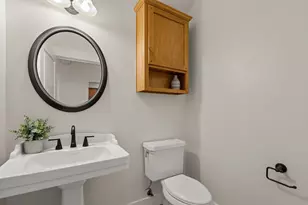 78 Greenmoor Dr, Eagle Point, OR 97524 - Photo 22