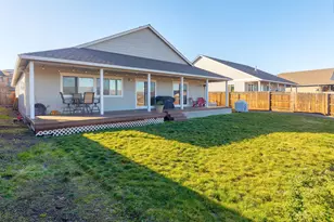 110 Linton Way, Eagle Point, OR 97524 - Photo 28