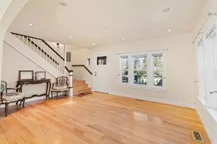 285 Beach St, Ashland, OR 97520 - Photo 10