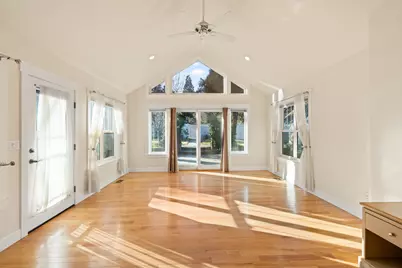 285 Beach Street, Ashland, OR 97520 - Photo 16