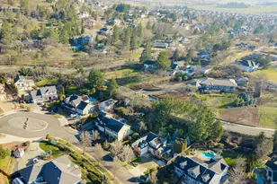 4102 Hidden Valley Ct, Medford, OR 97504 - Photo 56