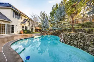 4102 Hidden Valley Ct, Medford, OR 97504 - Photo 14