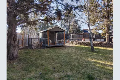 63425 Deschutes Market Road, Bend, OR 97701 - Photo 30