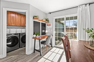 981 Garden Springs Cir, Medford, OR 97504 - Photo 14