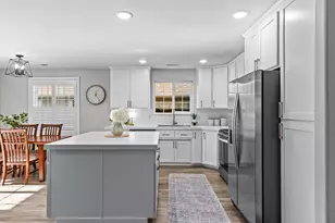 981 Garden Springs Cir, Medford, OR 97504 - Photo 8