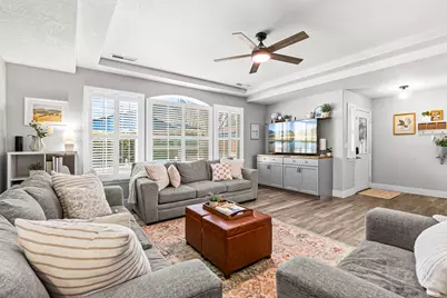 981 Garden Springs Circle, Medford, OR 97504 - Photo 6