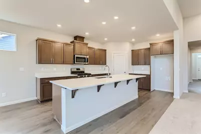 2548 NW Redwood Ave, Redmond, OR 97756 - Photo 4
