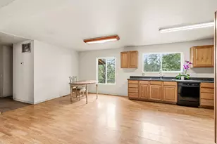 5675 Caves Hwy, Cave Junction, OR 97523 - Photo 8