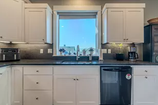 1130 Stanford Ave, Medford, OR 97504 - Photo 14