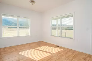 1273 SE 4th Ave, Mill City, OR 97360 - Photo 42