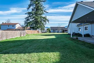 1273 SE 4th Ave, Mill City, OR 97360 - Photo 58