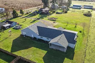 1273 SE 4th Ave, Mill City, OR 97360 - Photo 48