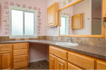 1273 SE 4th Avenue, Mill City, OR 97360 - Photo 32