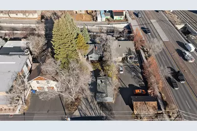 15 NW Franklin Avenue, Bend, OR 97703 - Photo 42